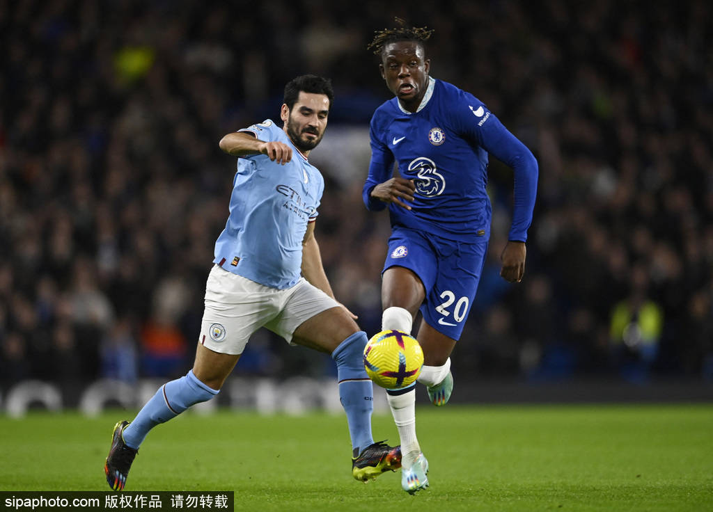 九游游戏-包含今晚突围战来临，马德里竞技围绕足总杯更衣室发声，气氛紧张，资深球员宣示担当的词条